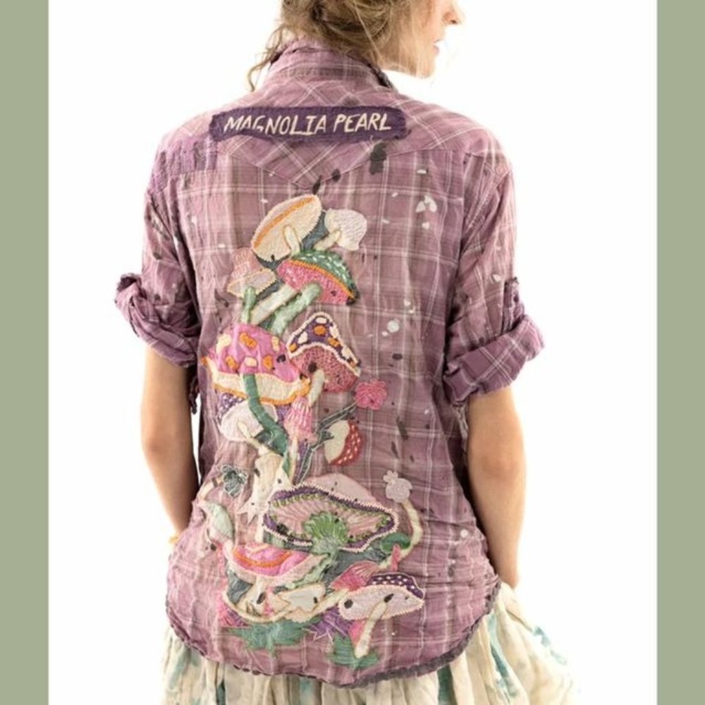 Magnolia Pearl Mushroom Kelly Western Top - NWT*